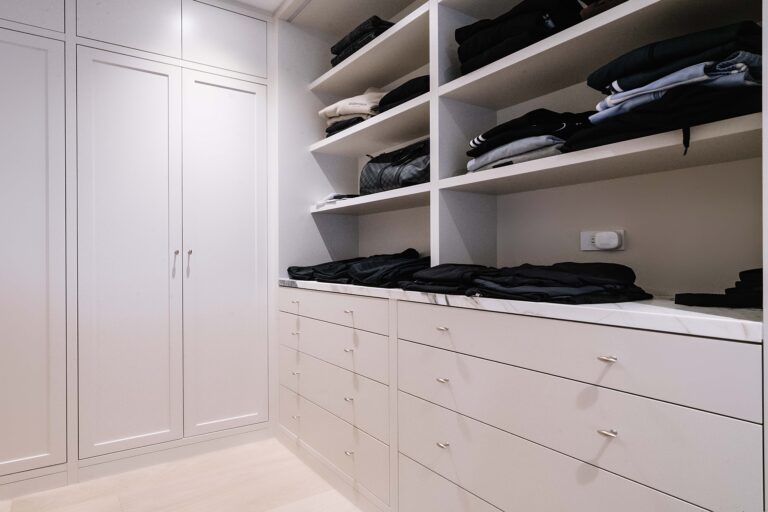 Picture 476 showing our quality millwork at client site.