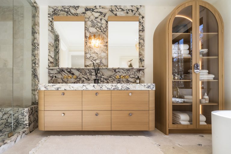 Picture 1464 showing our quality millwork at client site.