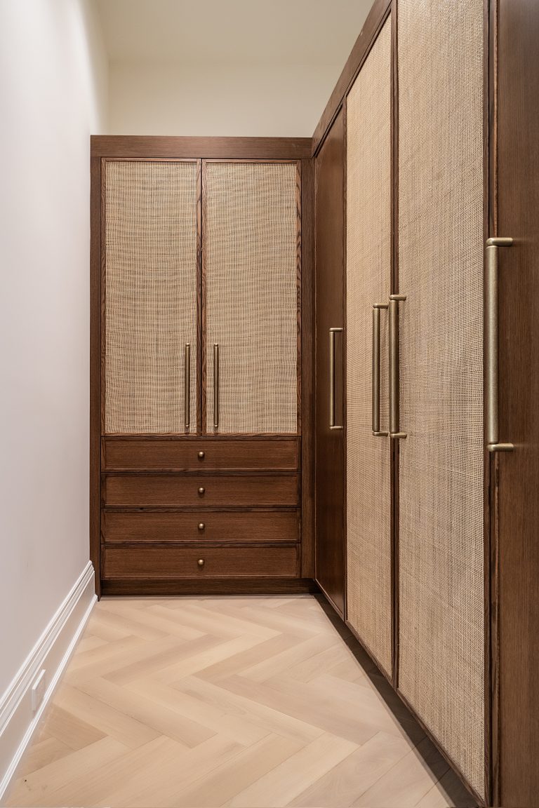 Picture 1507 showing our quality millwork at client site.