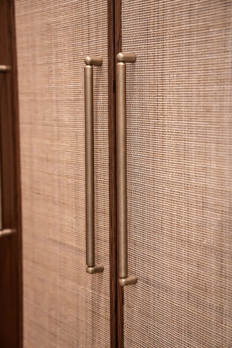 Picture 1590 showing our quality millwork at client site.